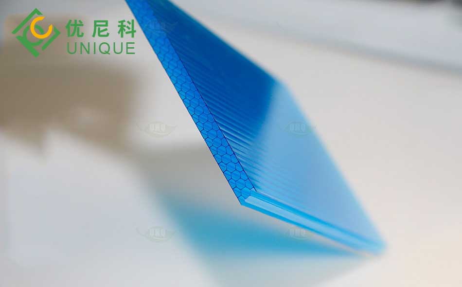 優(yōu)尼科蜂窩陽光板